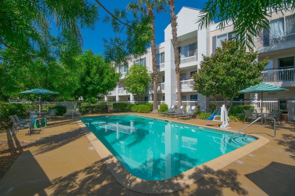 Quality Inn Placentia Anaheim Fullerton ภายนอก รูปภาพ