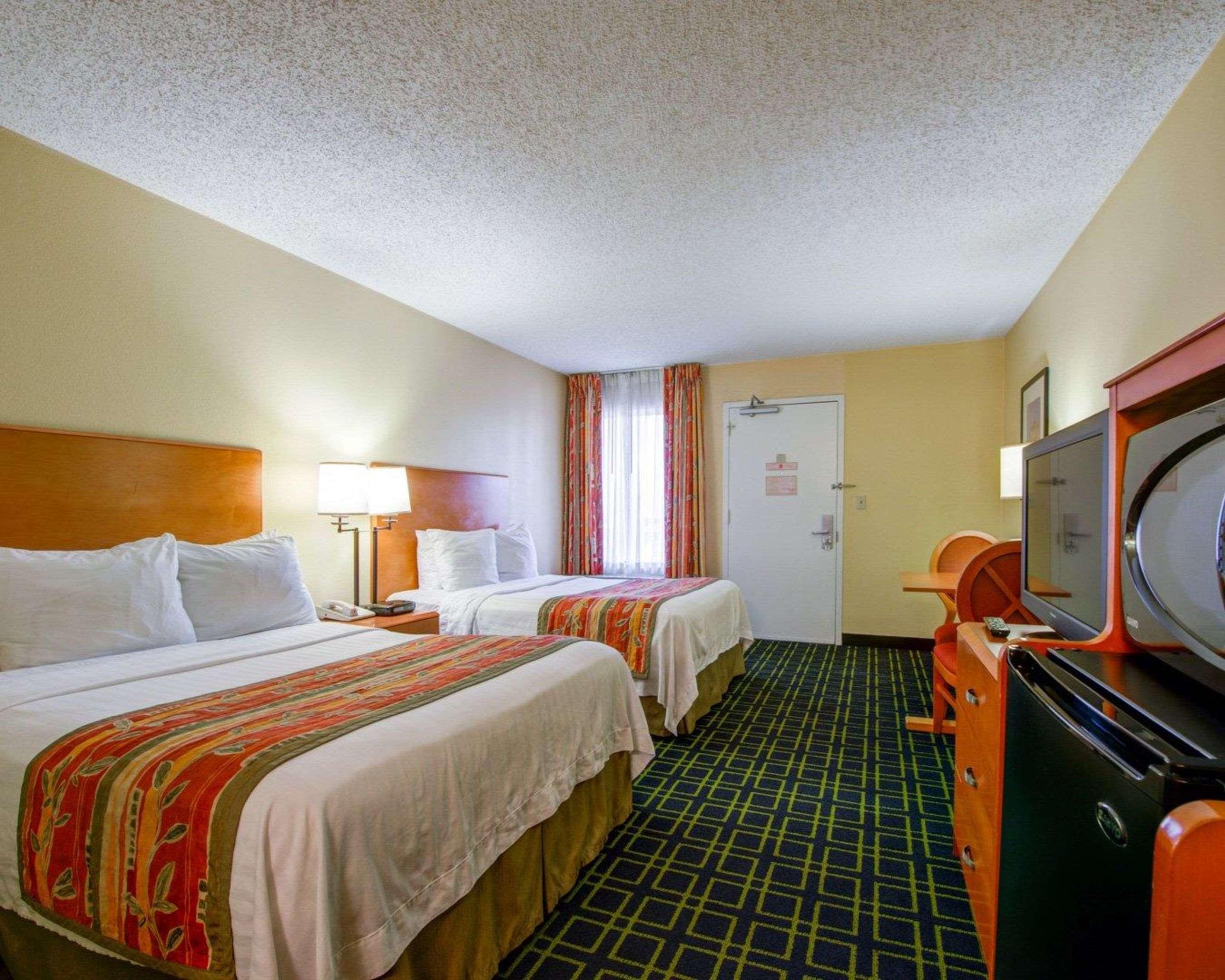 Quality Inn Placentia Anaheim Fullerton ภายนอก รูปภาพ