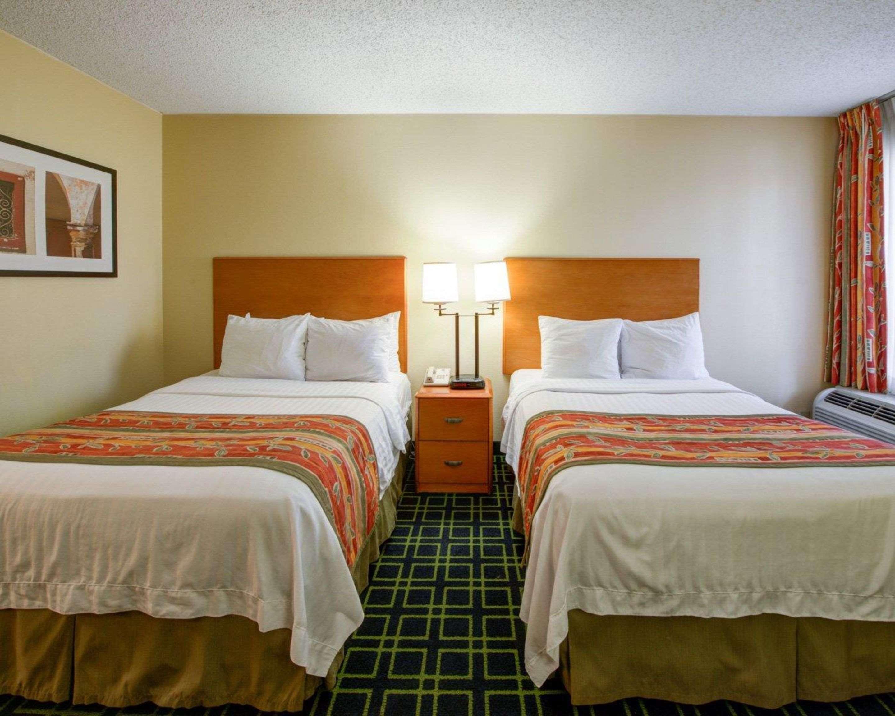 Quality Inn Placentia Anaheim Fullerton ภายนอก รูปภาพ